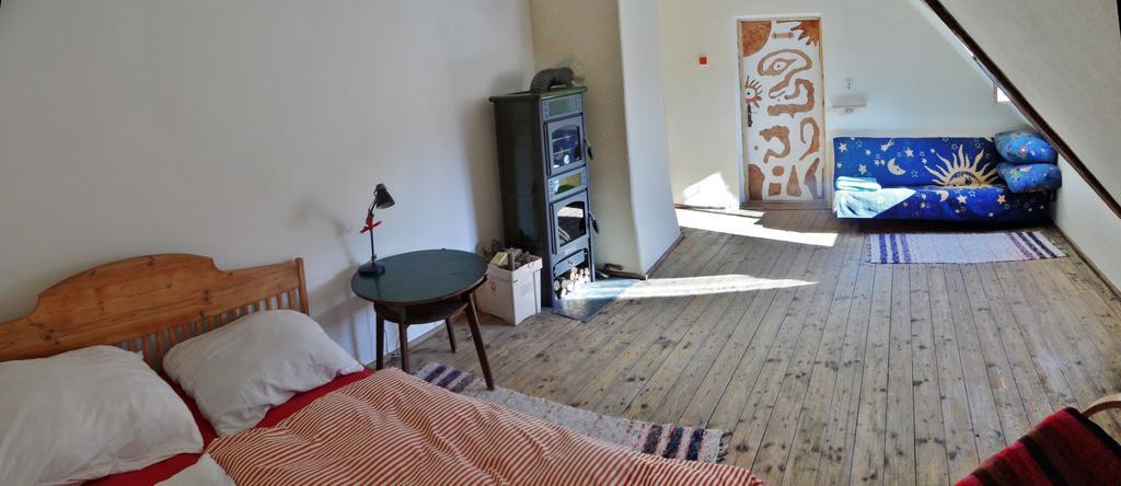 Lazy River Hostel Loket Oda fotoğraf