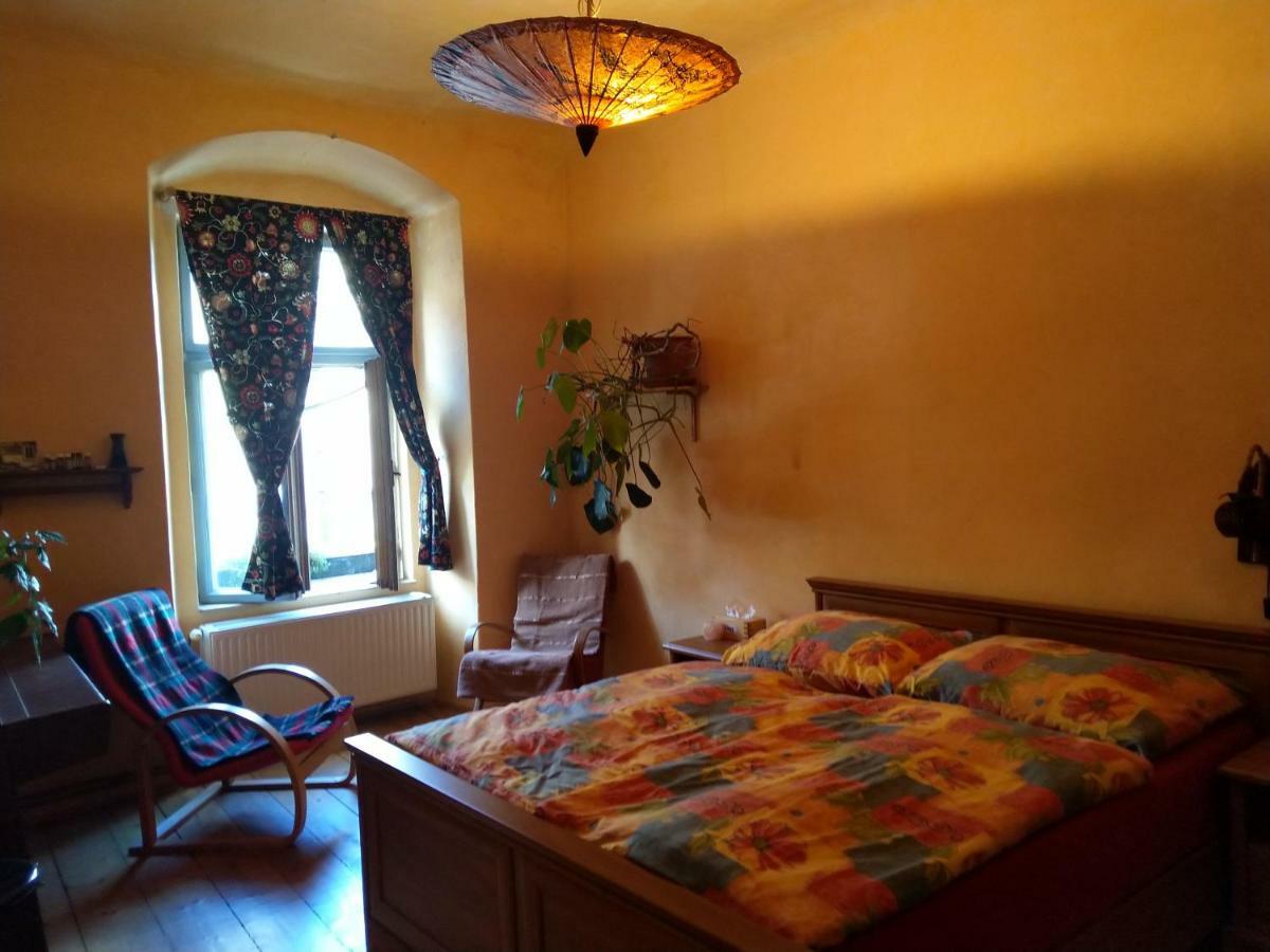 Lazy River Hostel Loket Dış mekan fotoğraf